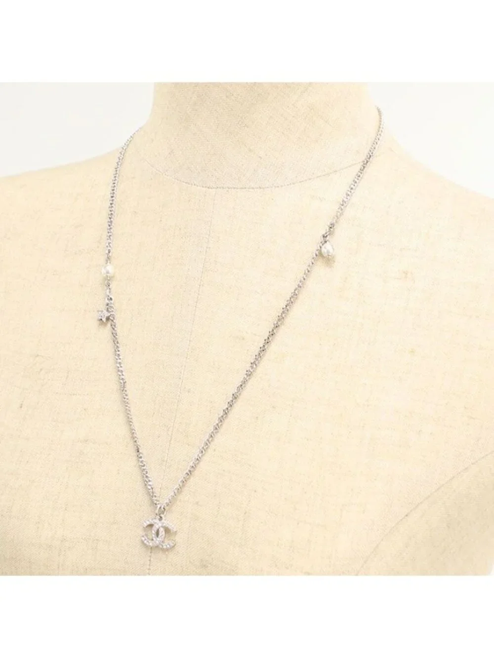Chanel Rhinestone CC Logo Necklace Metal